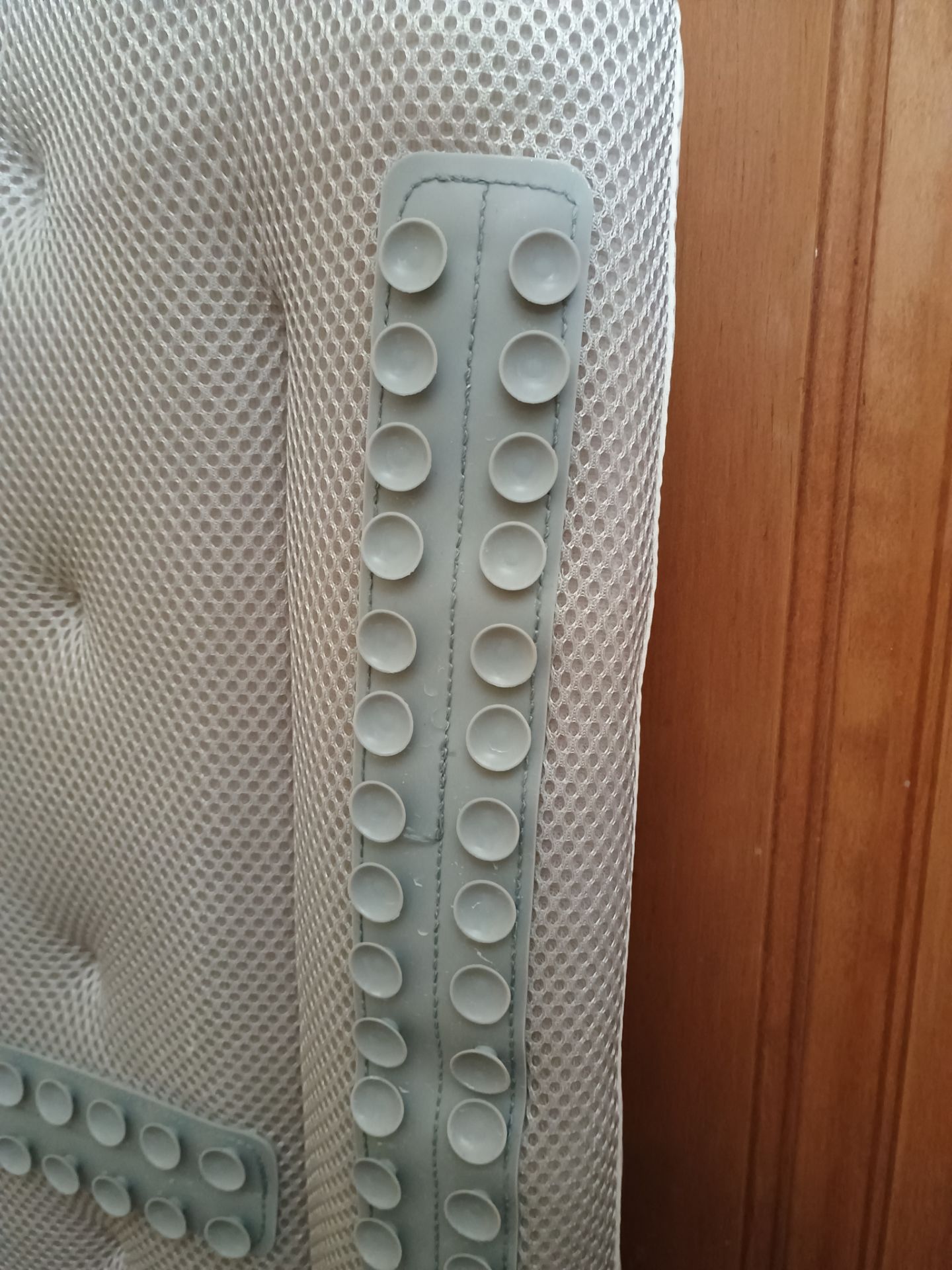 Full Body Bathtub Pillow - photo 4