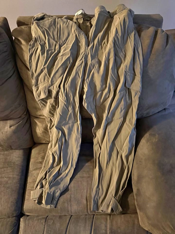 Max Studio Cargo Pants