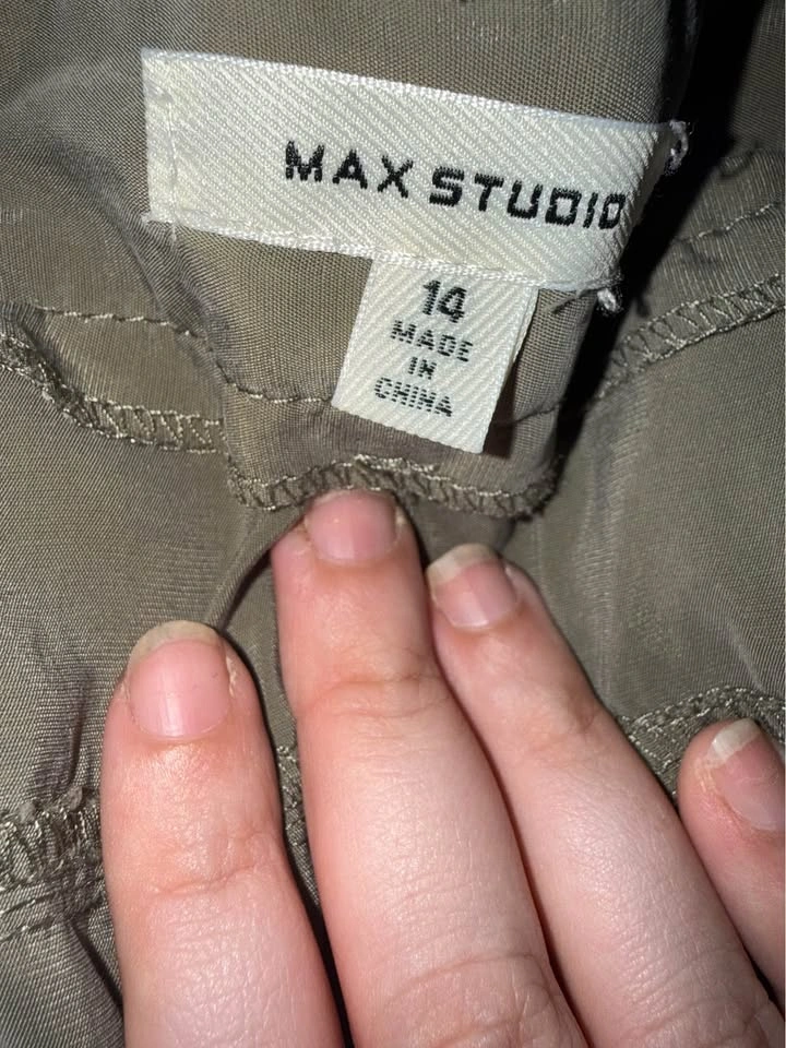 Max Studio Cargo Pants - photo 2