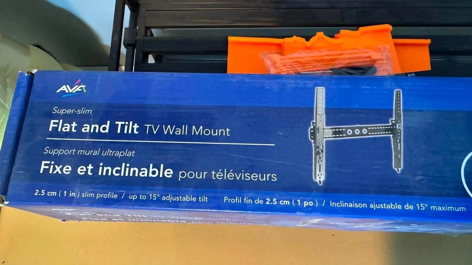 AVF Group Super-slim Flat & Tilt TV Wall Mount - photo 3