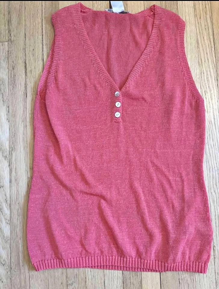 Vintage sleeveless blouse