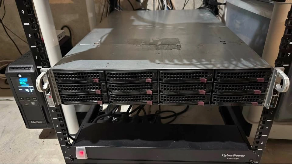 2U 12-bay Supermicro Intel Xeon Gold 6154 32GB Server