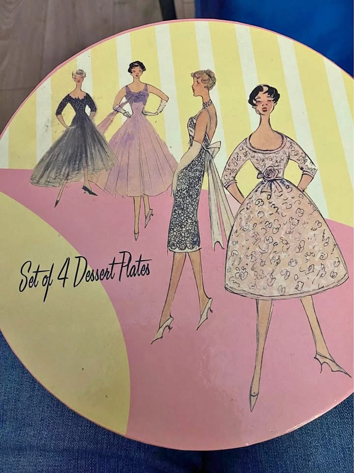 Dessert/Salad “Fashion Plates”