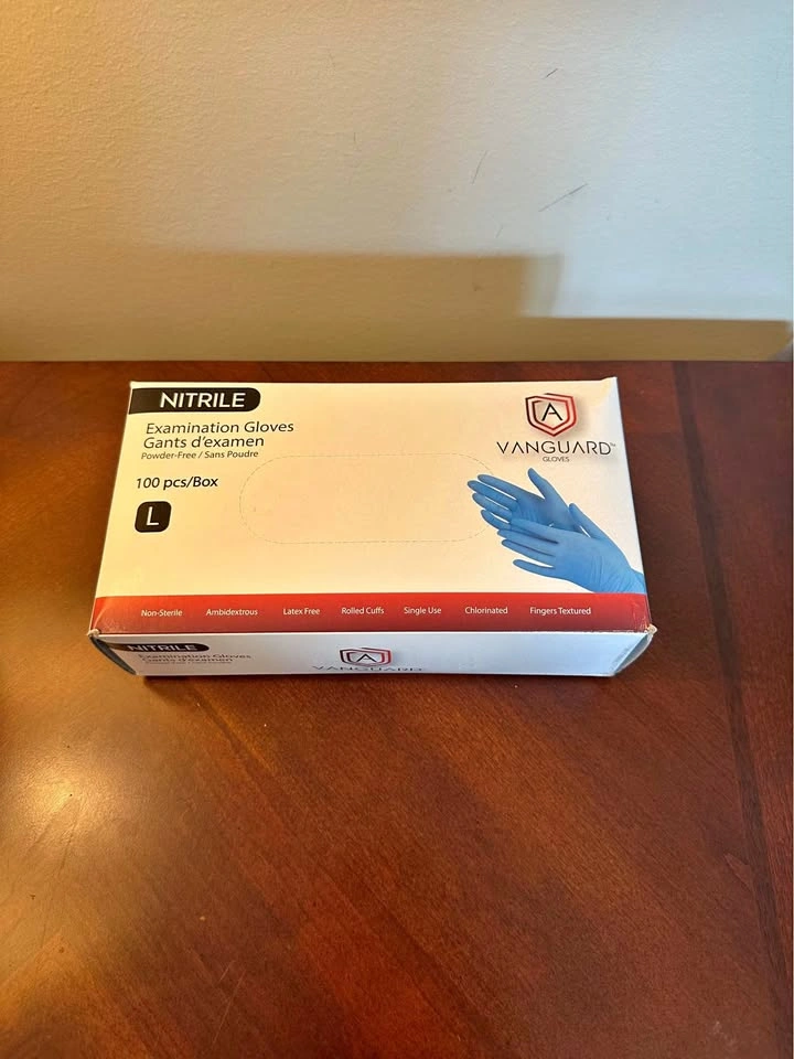 Vanguard Nitrile Examination Gloves - 100 Count
