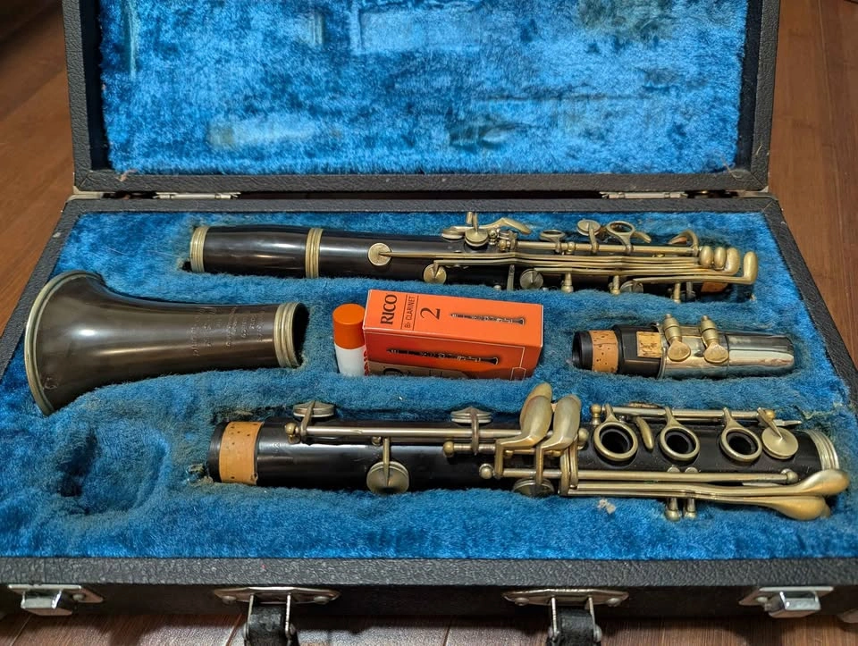 Vintage Clarinet with Case, made by V. Kohlert's Sons, Czechoslo - photo 3