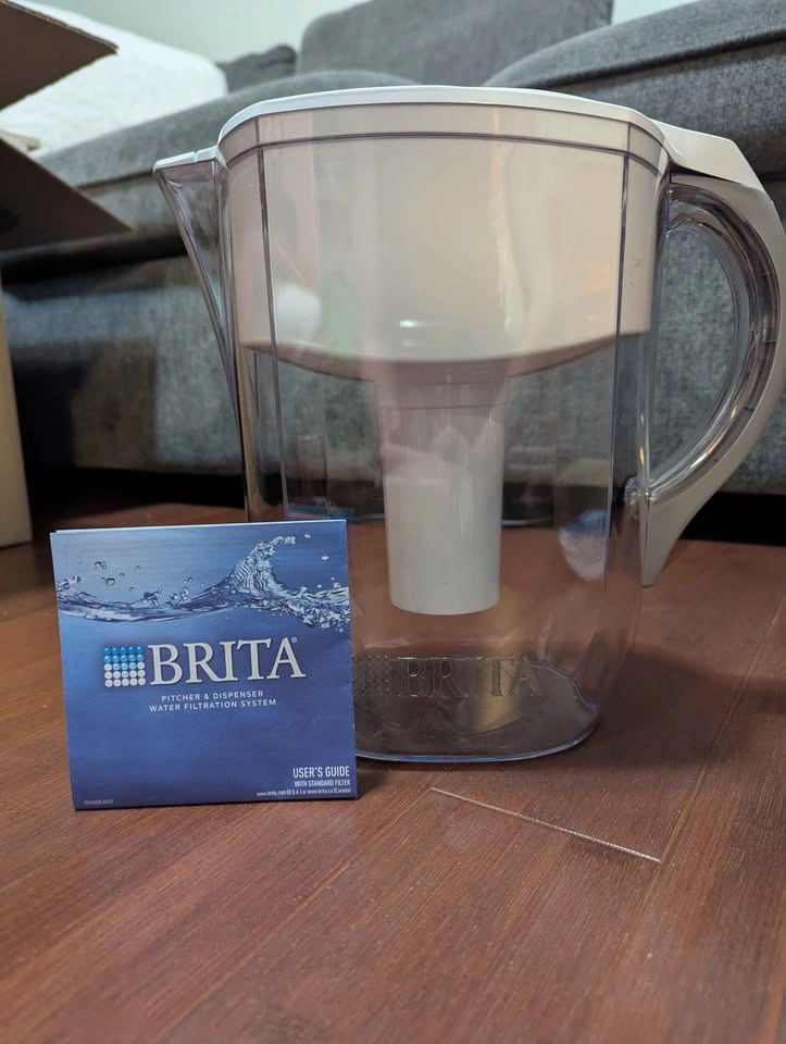 Brita Water Pitcher/Dispenser + 3 Replacement Filters - photo 2