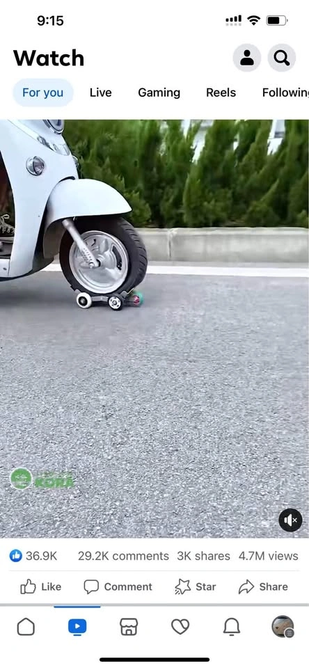 Motorcycle and Scooter Flat Tire Moving Support Tool