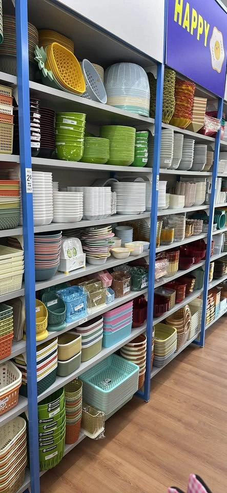 Any item 2$ only come and see us 16av nw - photo 2