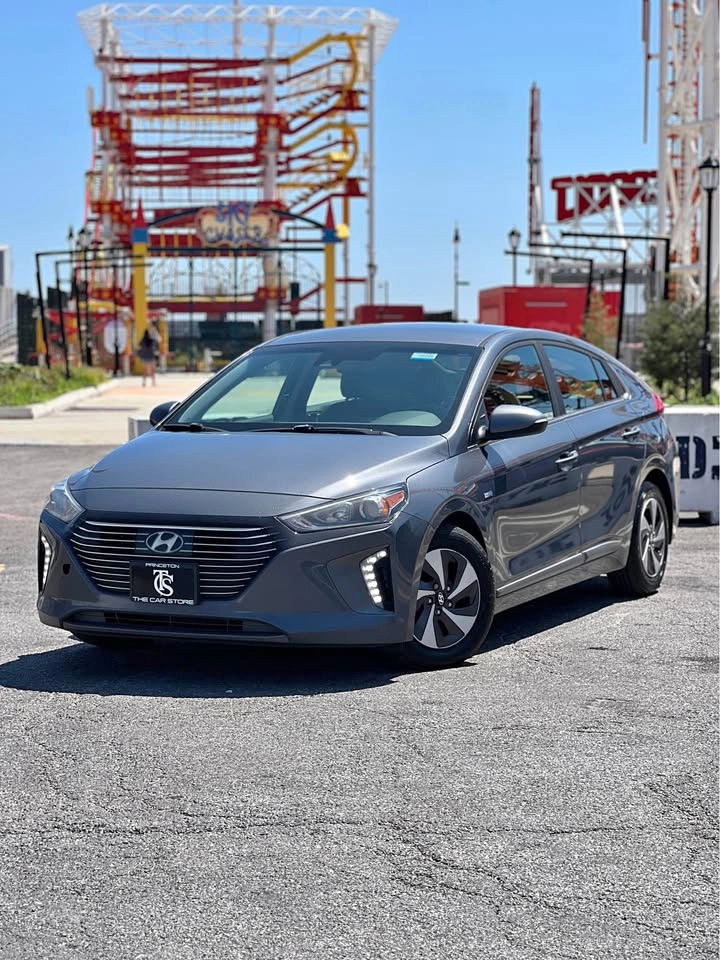 2019 Hyundai Ioniq Hybrid SEL Hatchback 4D