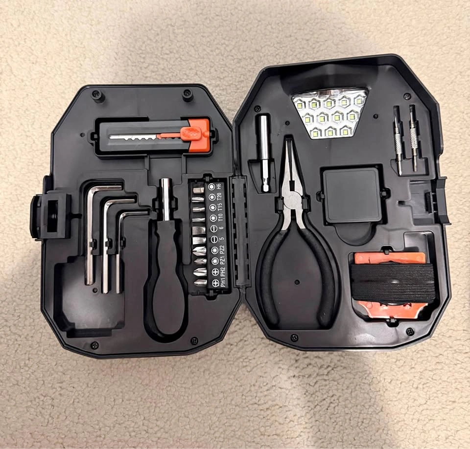 Flashlight Tool Kit 24pcs