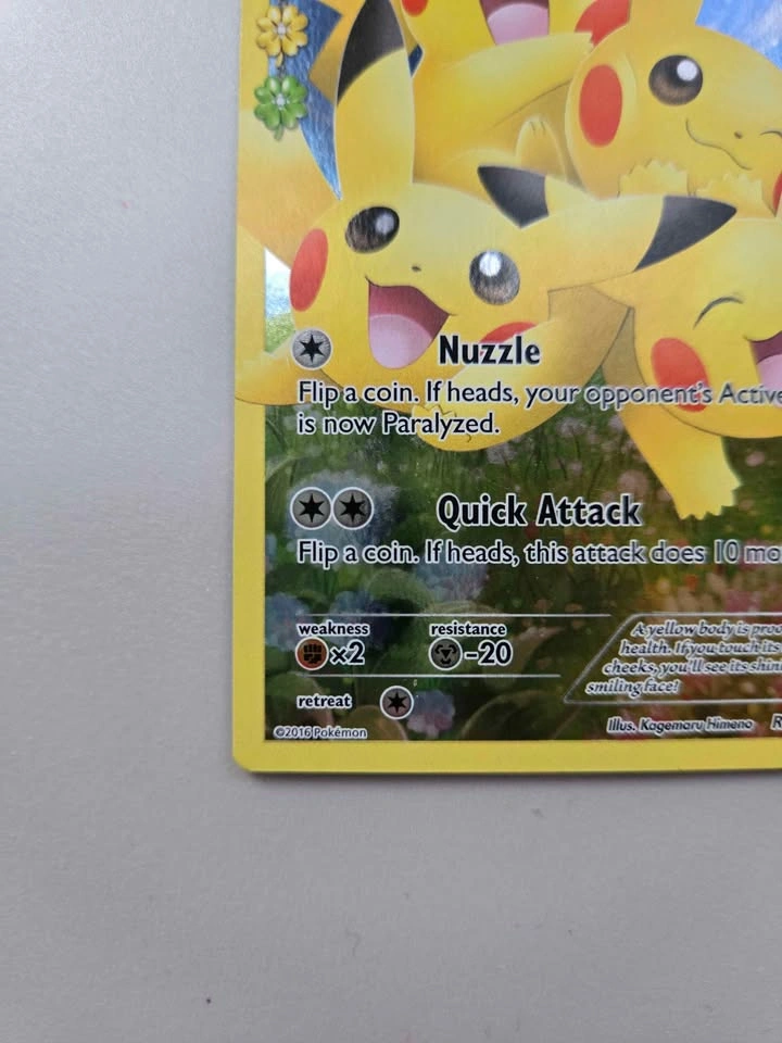 Pikachu RC29 Radiant Collection NM - photo 3