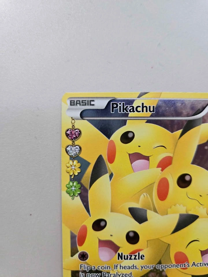 Pikachu RC29 Radiant Collection NM - photo 4