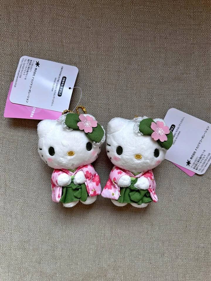 Hello Kitty Matcha Plush Keychain