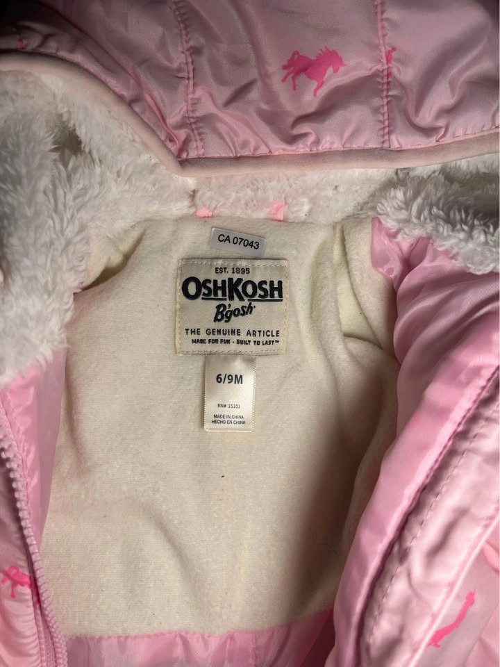 Oshkosh Baby Girl Snow Suit - photo 3