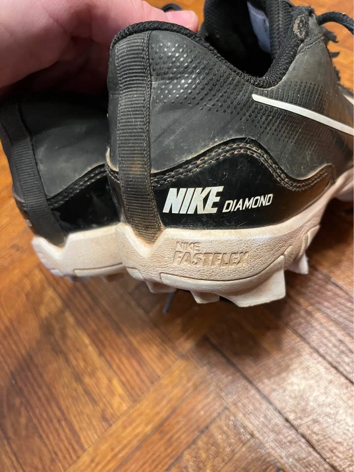 Nike Baseball Cleats - photo 3