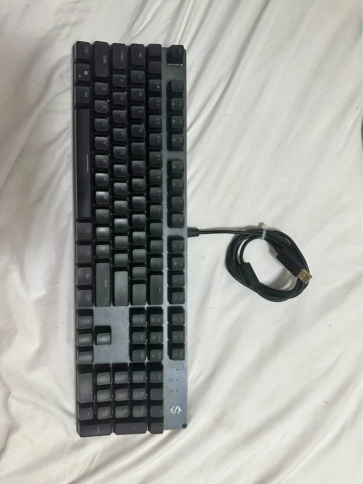 BLACKSHARK KEYBOARD