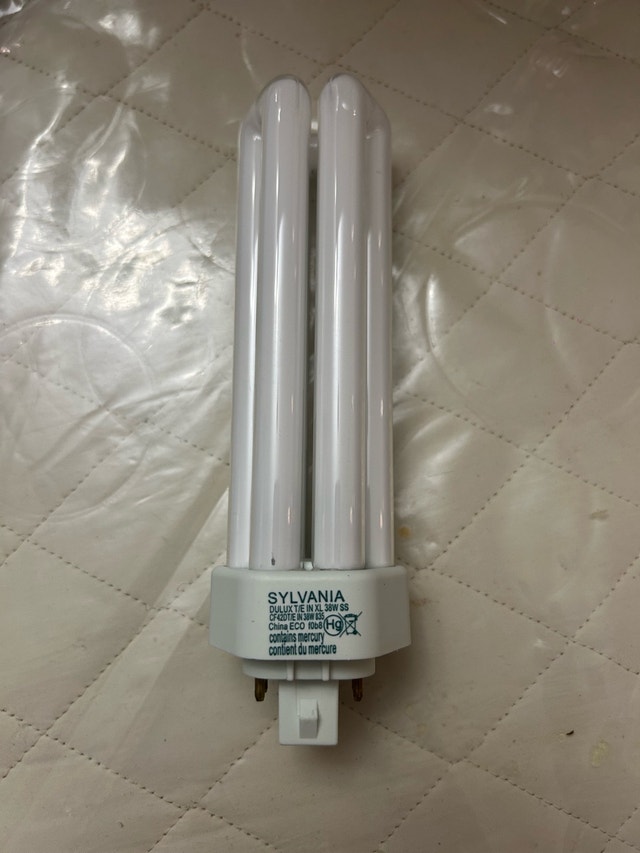 Sylvania Fluorescent Light Bulbs 21104