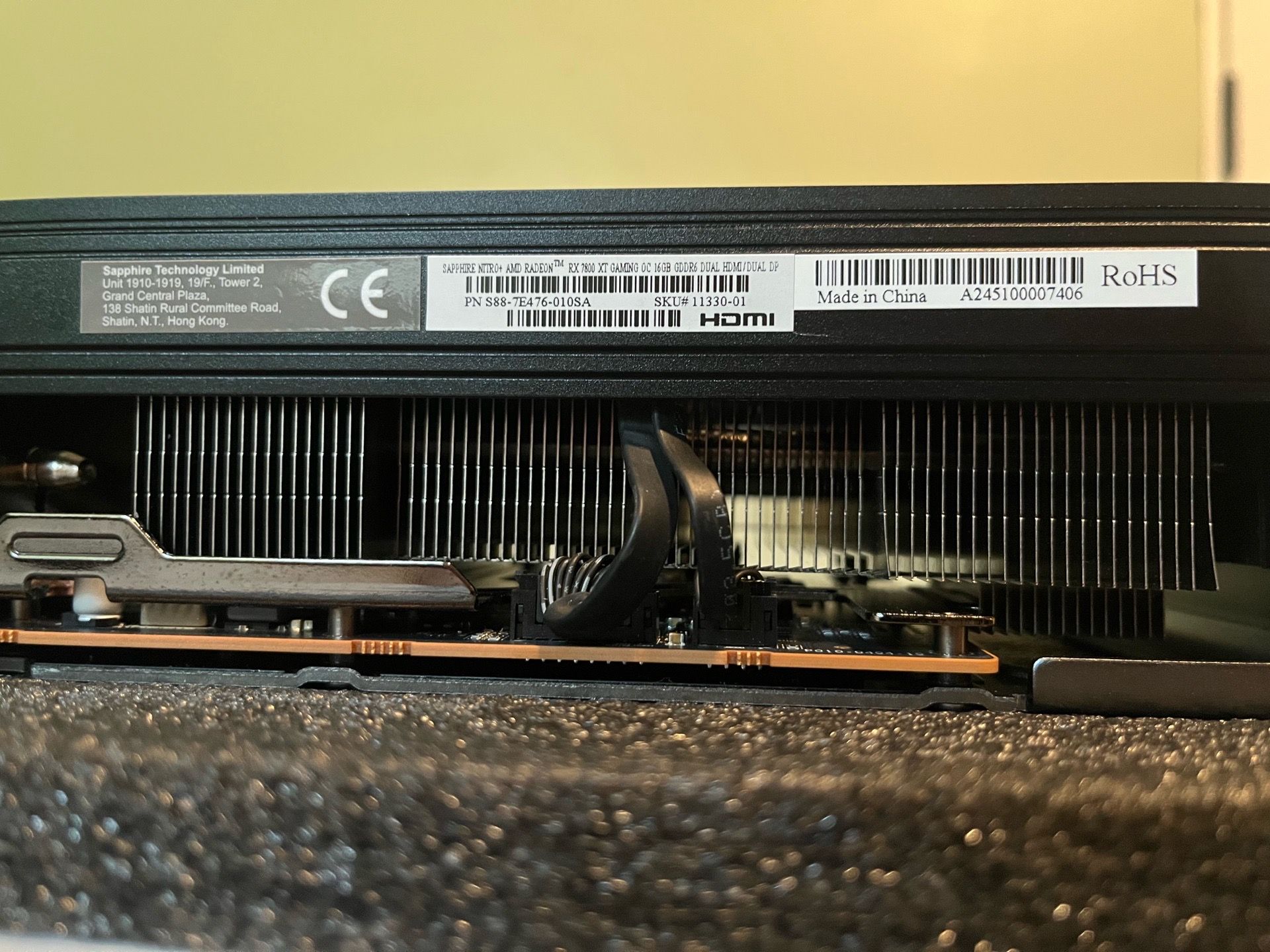 SAPPHIRE NITRO+ Radeon RX 7800 XT 16GB Graphics Card - photo 5