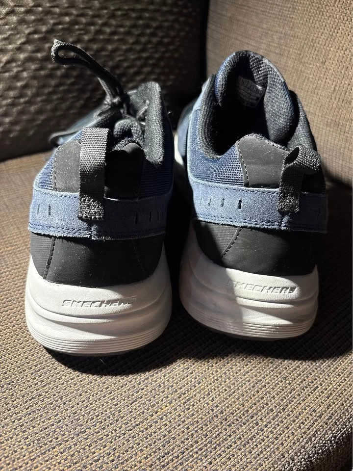 Skechers Relaxed Fit Memory Foam Sneakers (Navy/Black) – Size 13 - photo 4