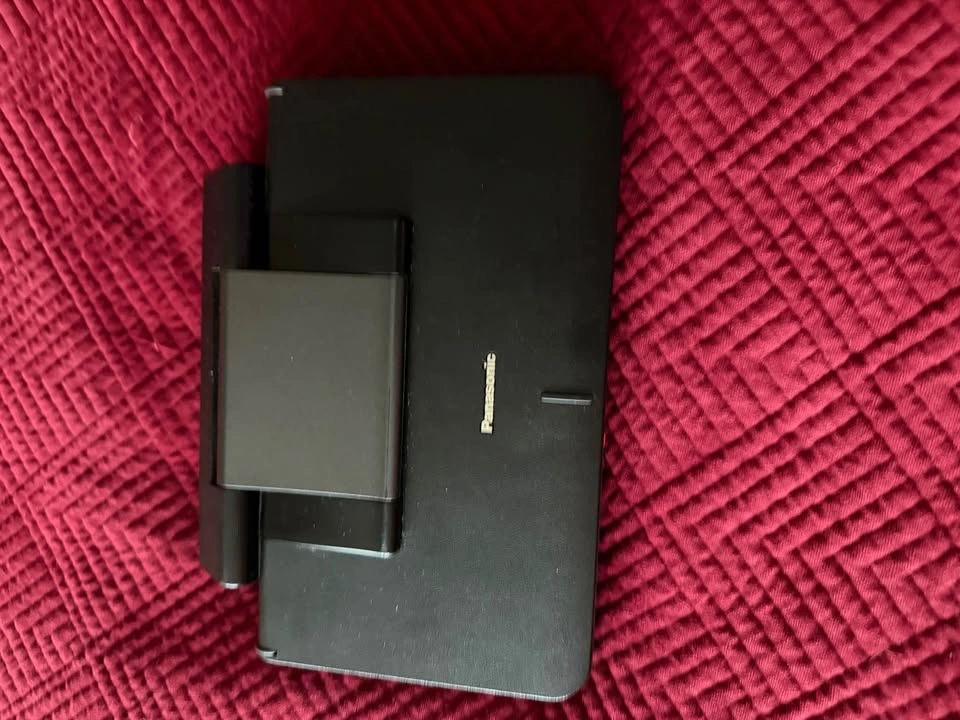 Panasonic DVD-LS86 Portable DVD Player - photo 5