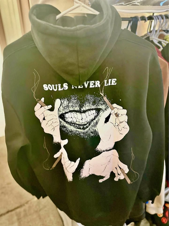 Black "Souls Never Lie" Graphic Hoodie