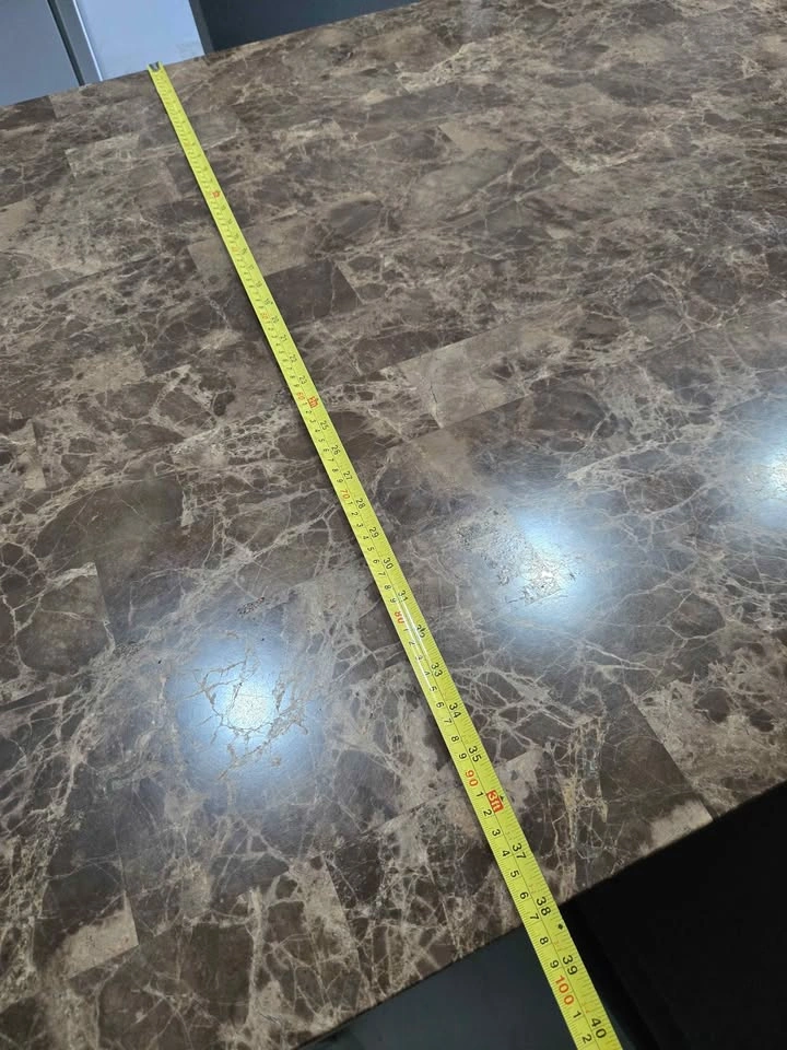 Marble Dining Table with 6 chairs (covers not incl) - photo 3