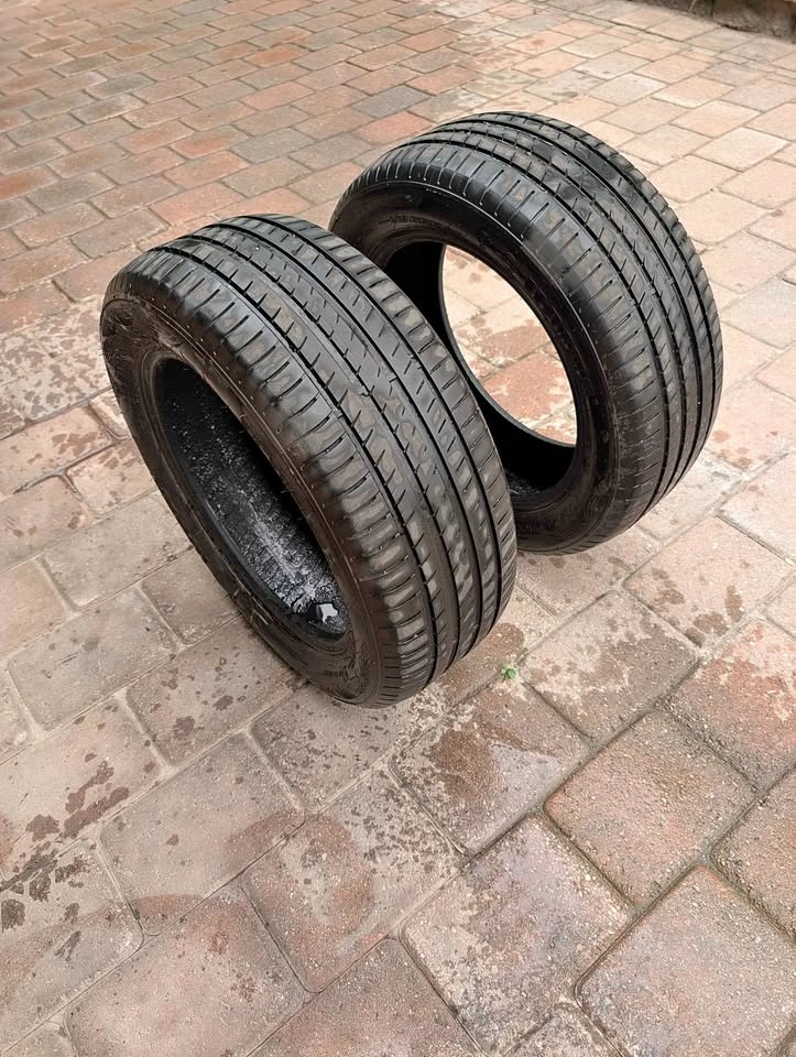 Haida 215/55ZR16 EX-Comfort All Season Tire 97W - 2 Pack