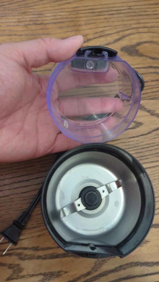 Black + Decker grinder - photo 2