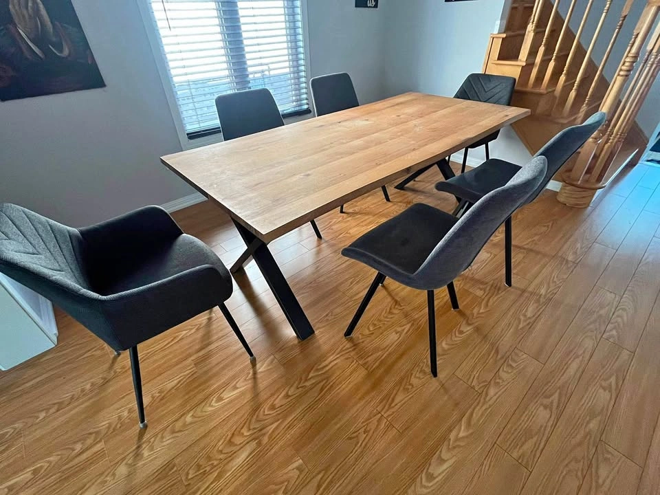 Modern Live-Edge Oak Dining Table
