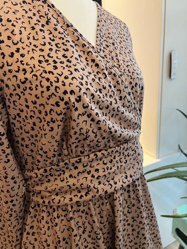 Leopard Print Wrap Dress Large