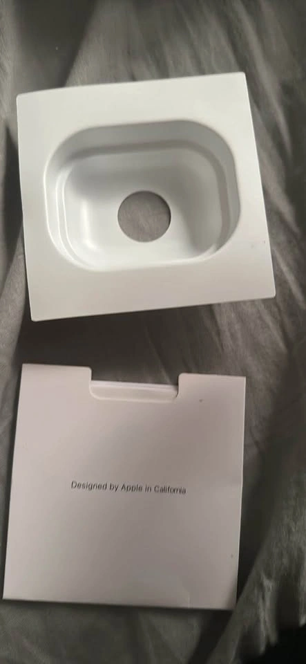 Apple AirPods Pro (2nd Generation) - photo 5