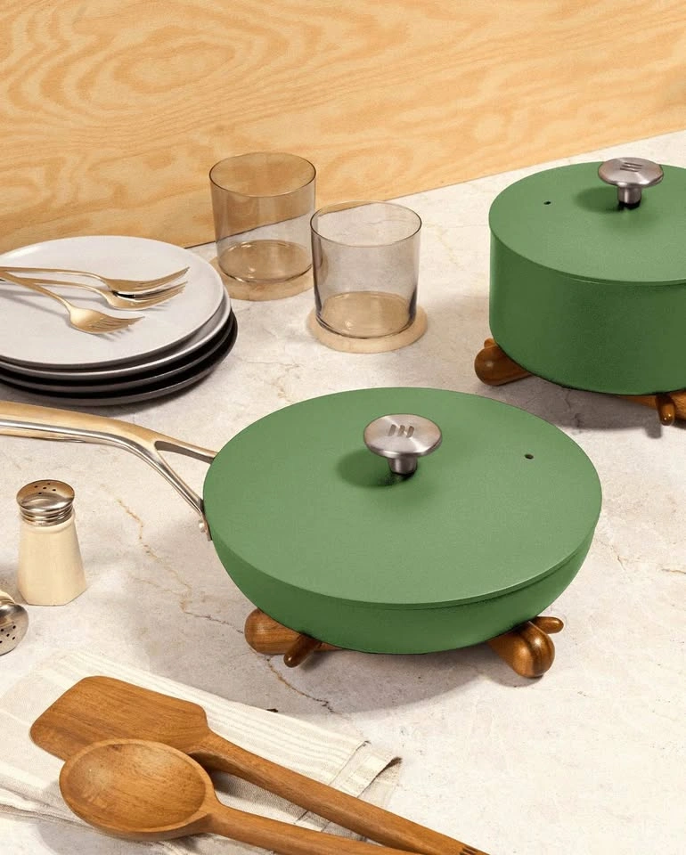 NEW 9.5” Kilne Ceramic non-stick non-toxic frying pan w Lid