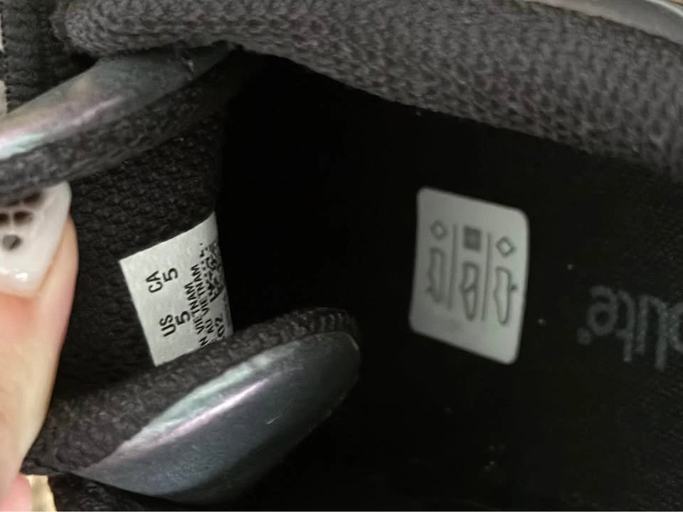 Puma Inhale colour shifting sneakers - photo 5