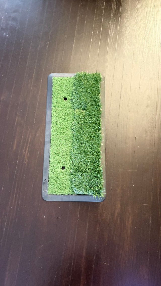 Golf fairway/rough hitting mat