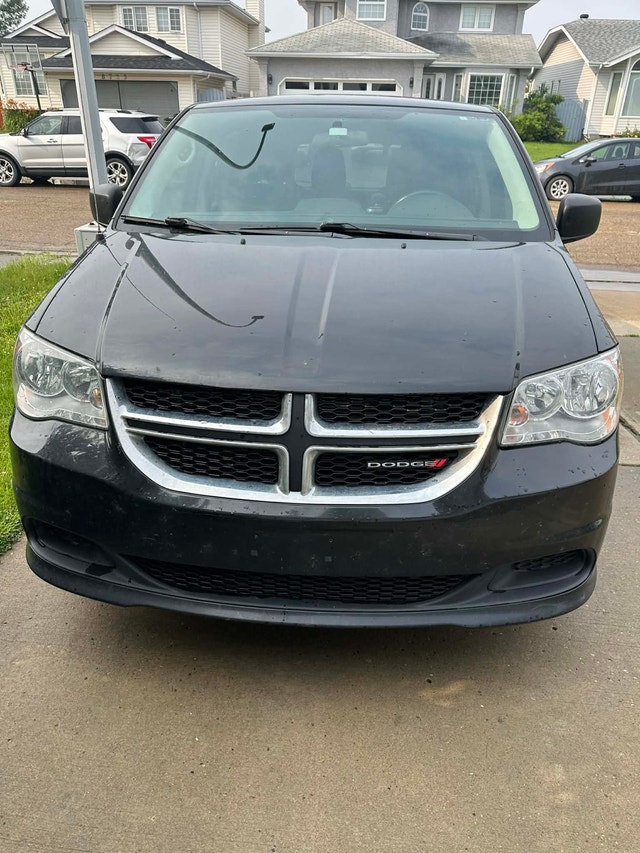 2016 Dodge grand caravan - photo 2