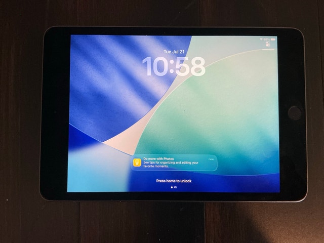 Apple iPad Mini 5th Generation 64GB $270!