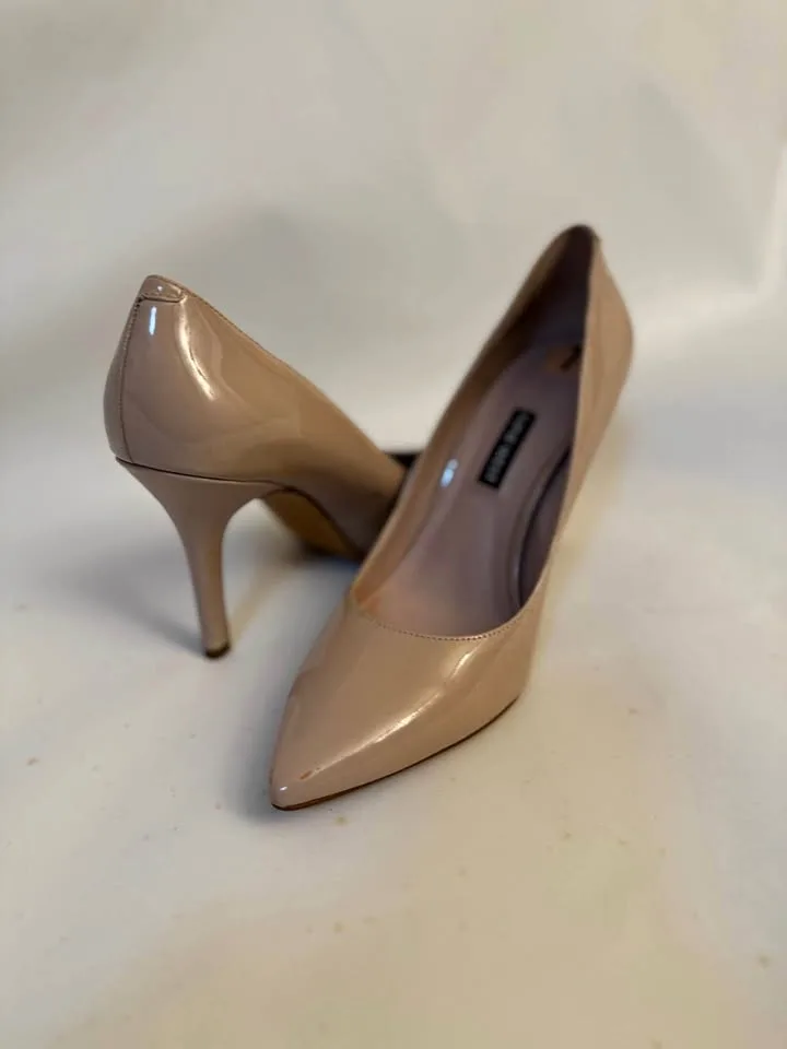 Nine West Nude Patent Leather Heels – Size 7 thumbnail