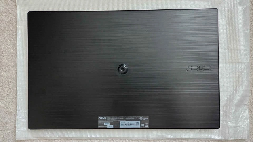 15.6" ASUS portable monitor - photo 2