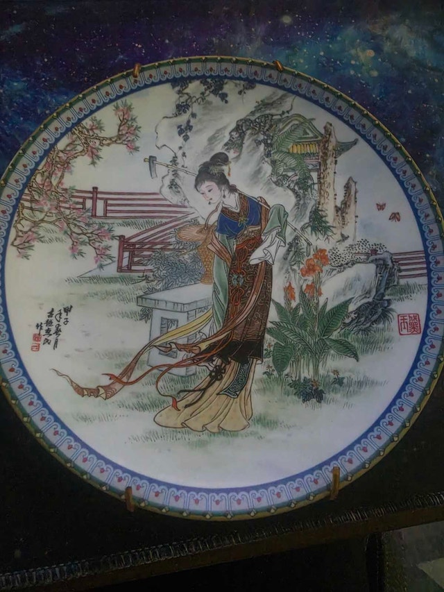 Jingdezhen Porcelain Collector Plate