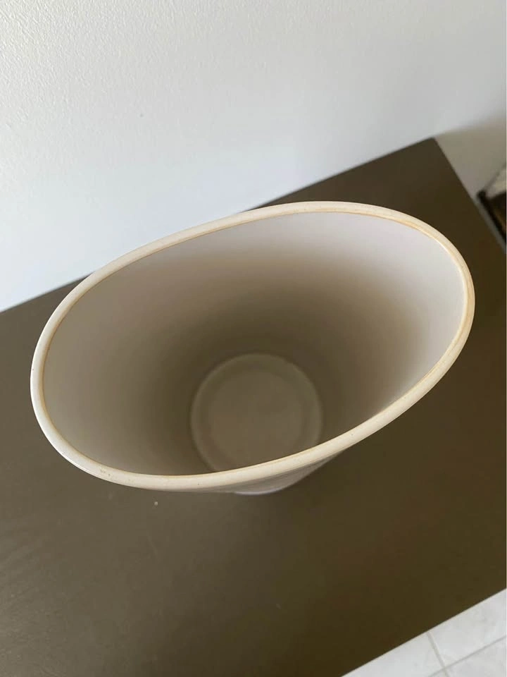 Large Studio Art Pottery Vase (Signed) - photo 3