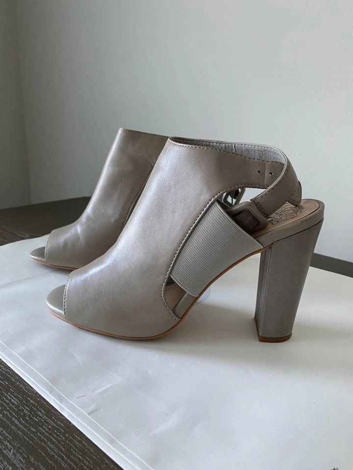 Vince Camuto Slingback Peep-Toe Heels – Size 7.5 - photo 3