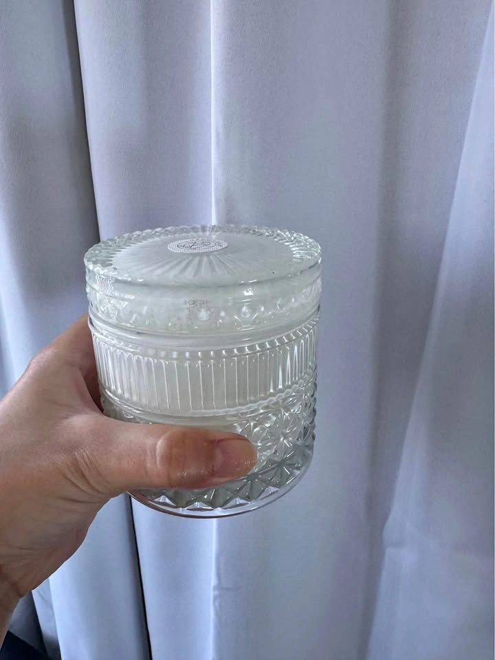 Scented candle