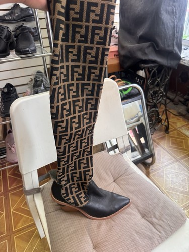 Fendi Women’s Over-the-Knee Patent Leather Logo Boots Black/Beig