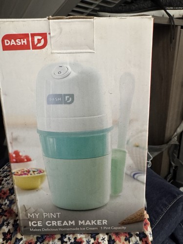 DASH My Pint Electric Ice Cream Maker 1 Pint White/Blue Portable