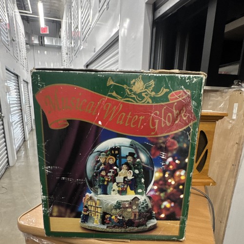 Musical Boxed Santa Christmas Snow Globe, Glass Water-Filled