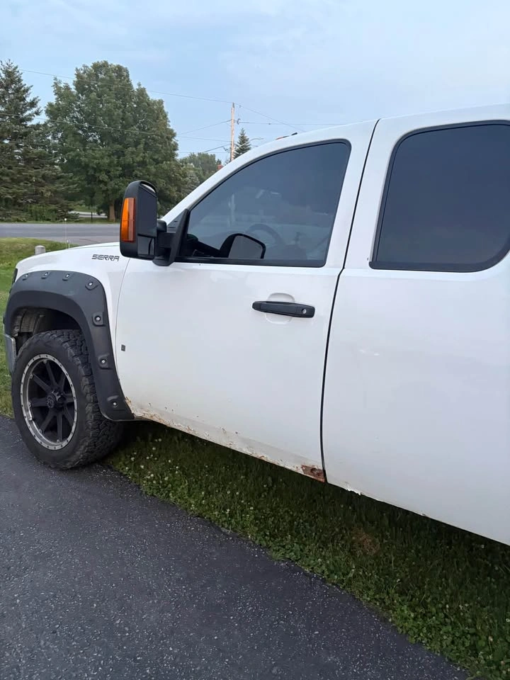 2008 GMC Sierra - photo 3