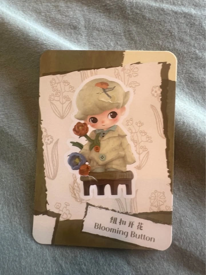 Dimoo Pop Mart Blooming Button - photo 3
