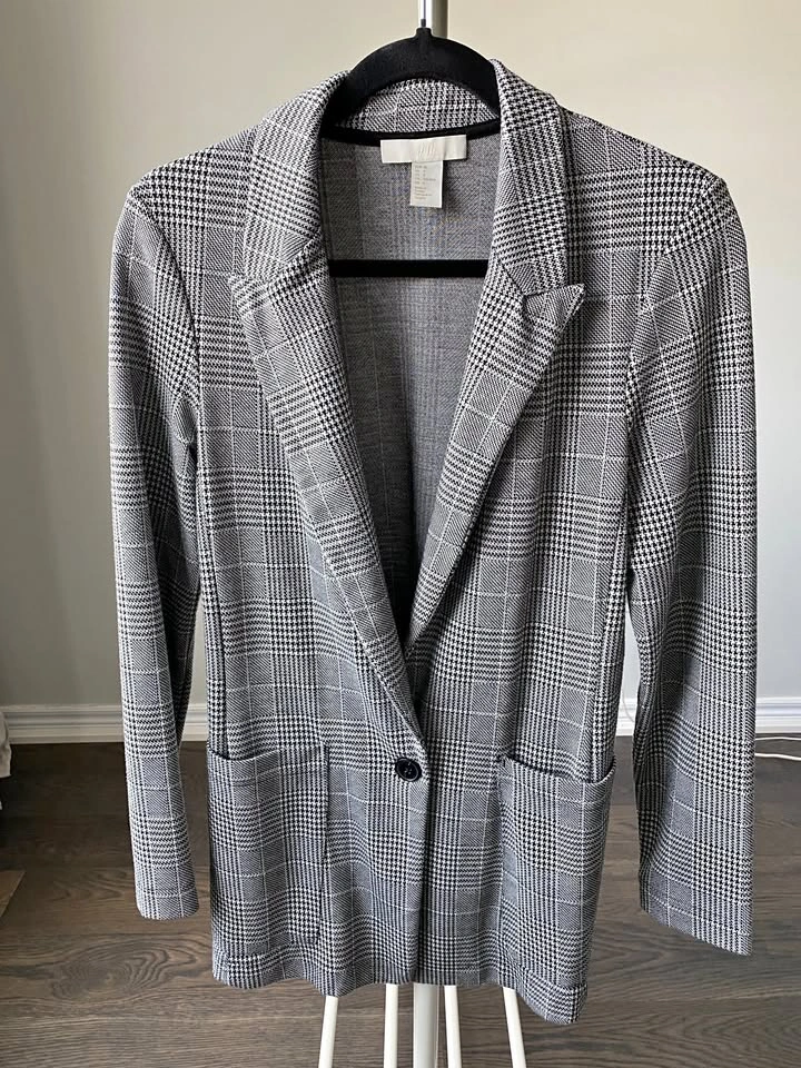 H&M Lightweight Blazer – US Size 4 - photo 2