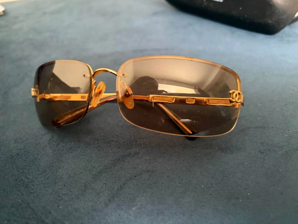 Authentic Vintage Chanel Rimless Sunglasses – Gold,Brown & Leath - photo 2