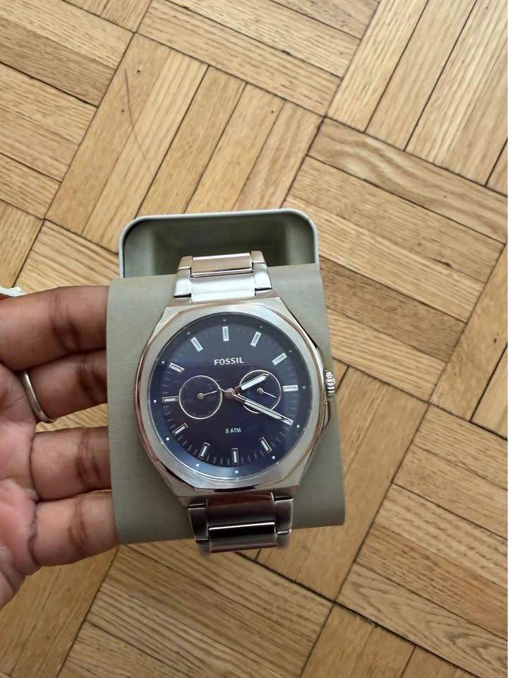 Evanston Multifunction Stainless Steel Watch – Like New (45mm) - photo 3